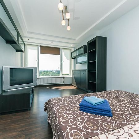 Apartments On Henerala Zhmachenka Kiev Extérieur photo