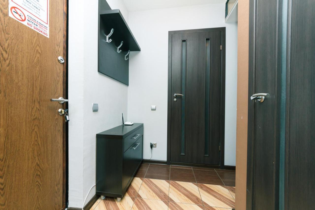 Apartments On Henerala Zhmachenka Kiev Extérieur photo